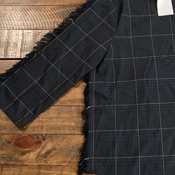 H&M Plaid Shirt - Picture 5 of 5